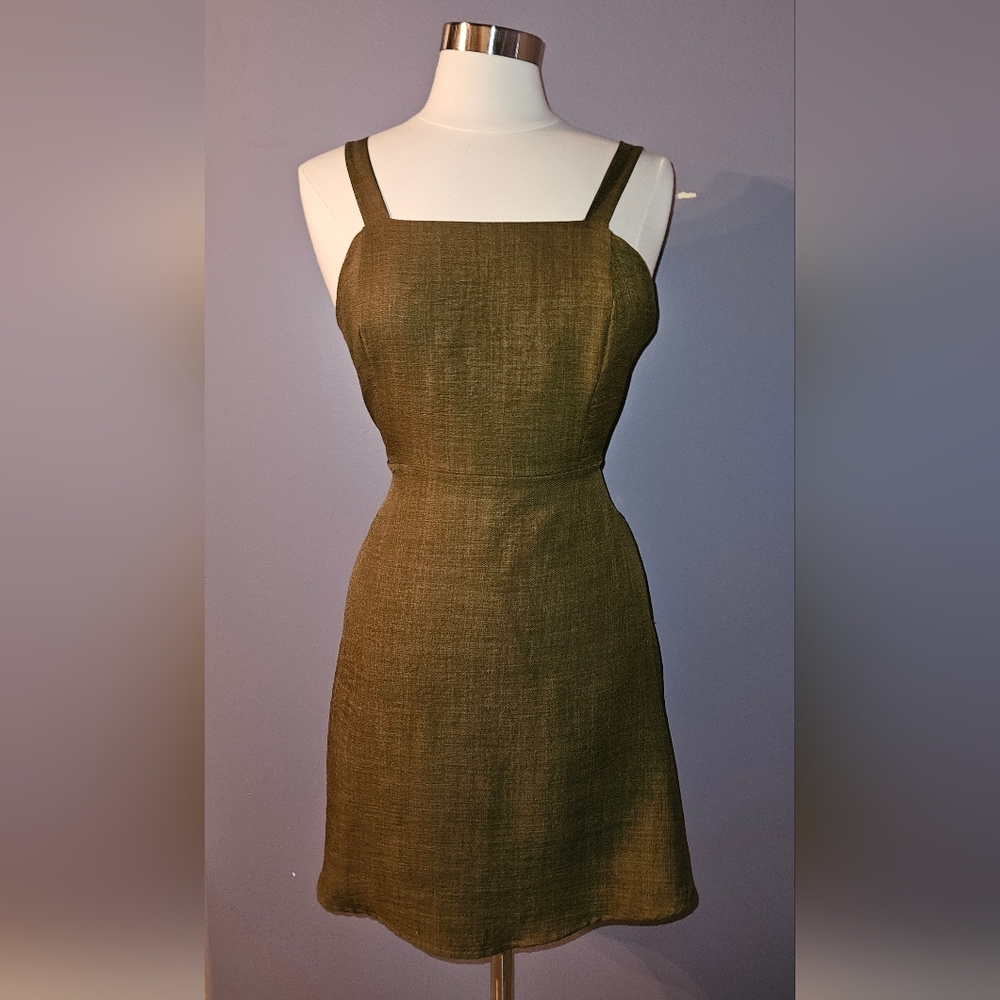 Summer Green dress with tie back